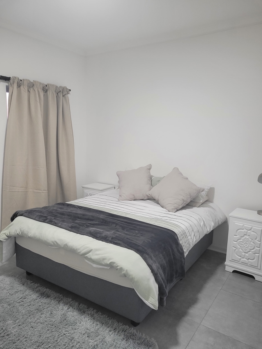 To Let 3 Bedroom Property for Rent in Aston Bay Eastern Cape